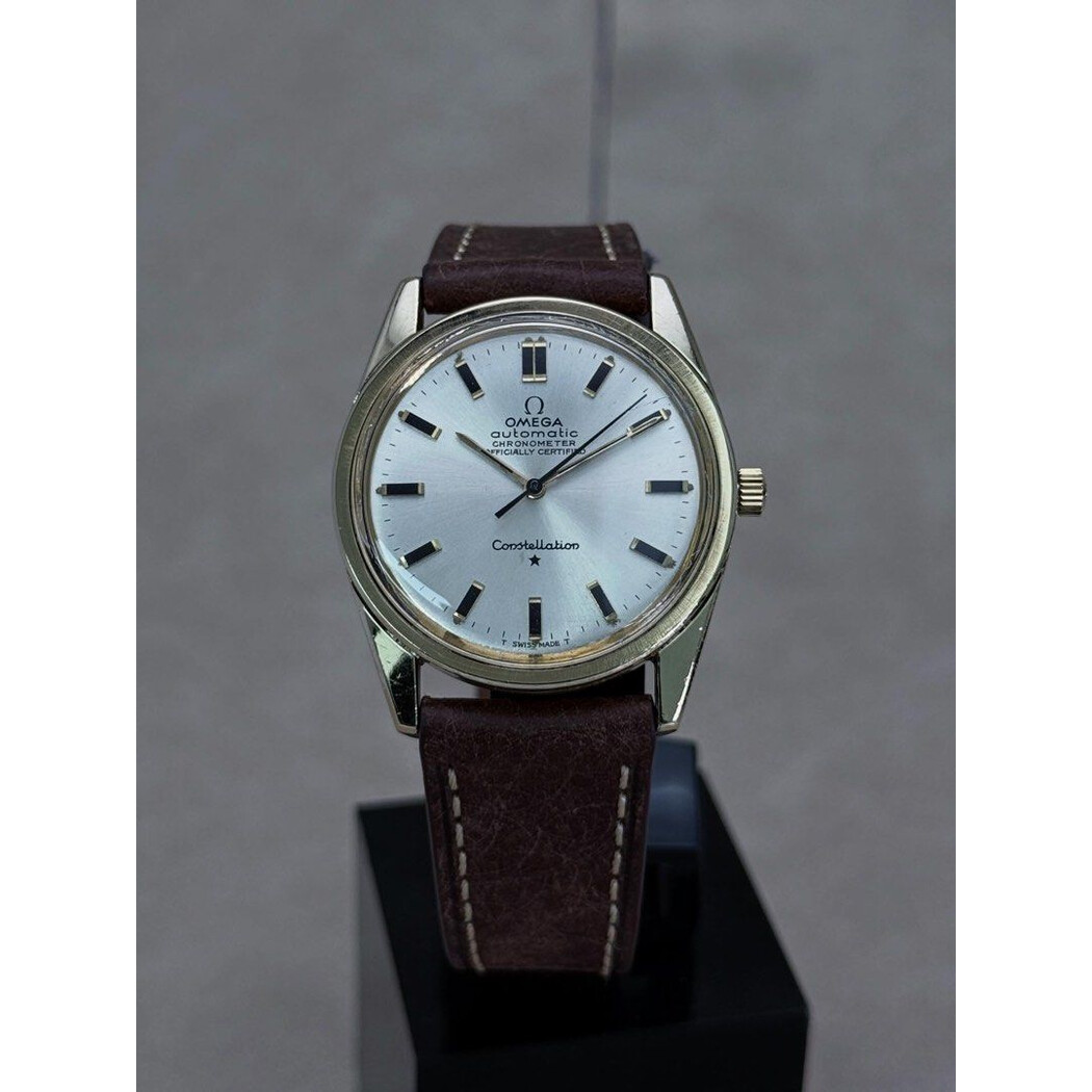 33mm • 1969 Omega Constellation Gold Cap ref.167.021 cal.712 Automatic